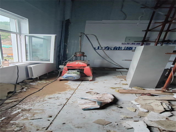 忻府地基基础下沉墙体裂缝加固注浆顶升施工